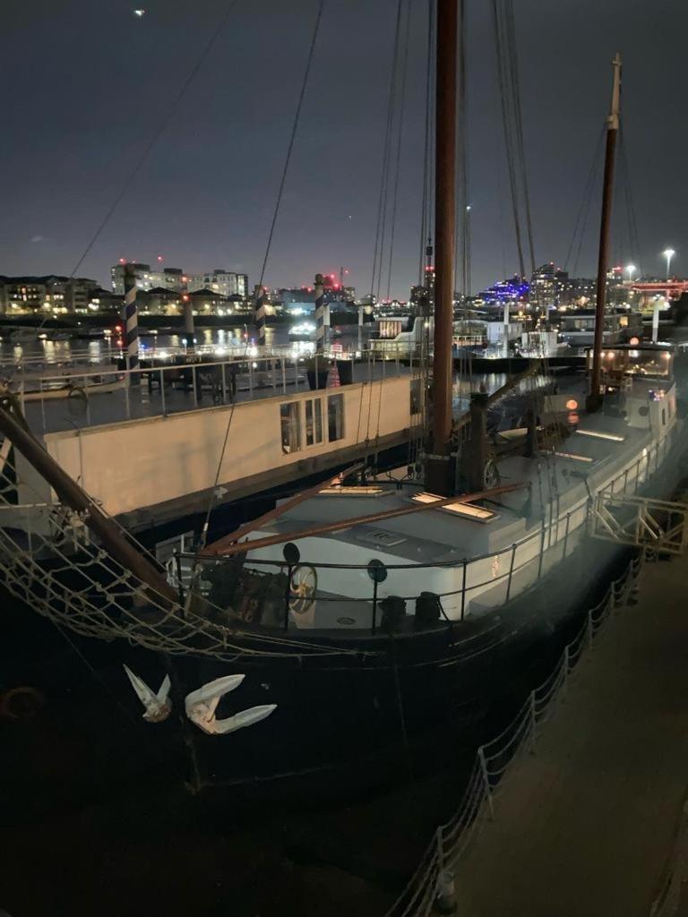 Ahoy London Hotel Luaran gambar